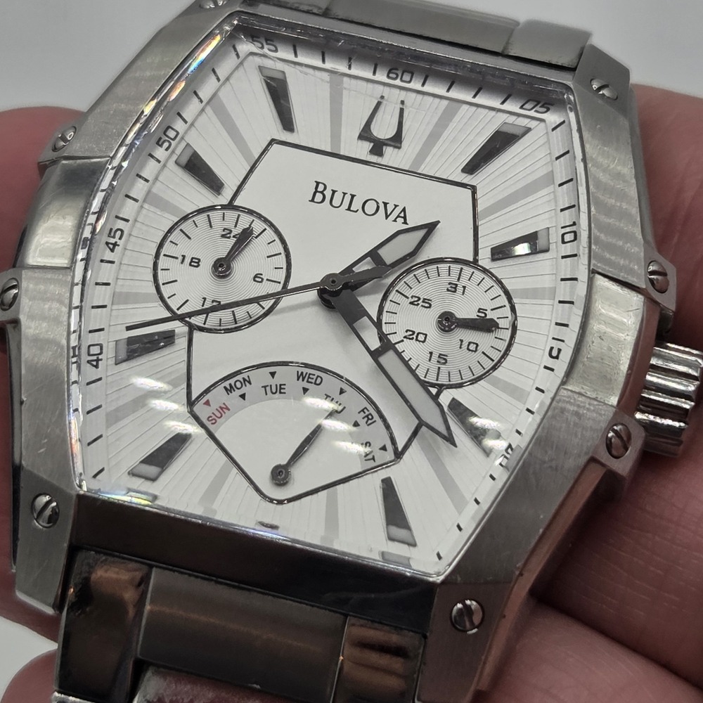 Bulova Winter Moor 96C115 Mens Watch Stainless Steel Water Resistant - Picture 9 of 9
